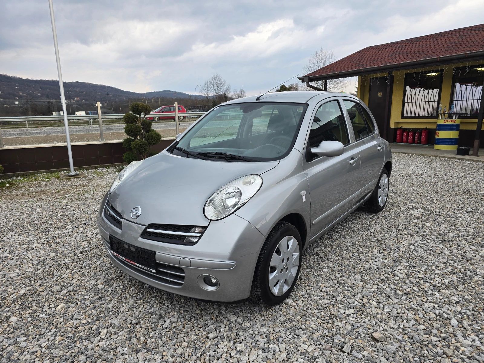 Nissan Micra 1.4 БЕНЗИН АВТОМАТИК ! ! РЕАЛНИ КИЛОМЕТРИ