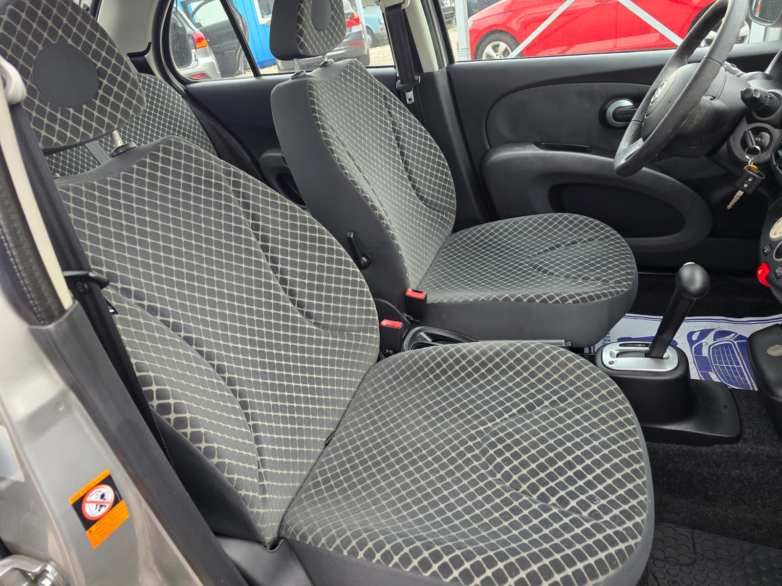 Nissan Micra 1.4 БЕНЗИН АВТОМАТИК ! ! РЕАЛНИ КИЛОМЕТРИ, снимка 13 - Автомобили и джипове - 53995434