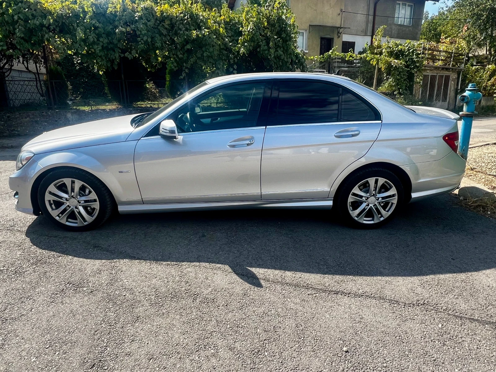 Mercedes-Benz C 350 AMG, Distronic, Camera, 4Matic, снимка 9 - Автомобили и джипове - 54280602