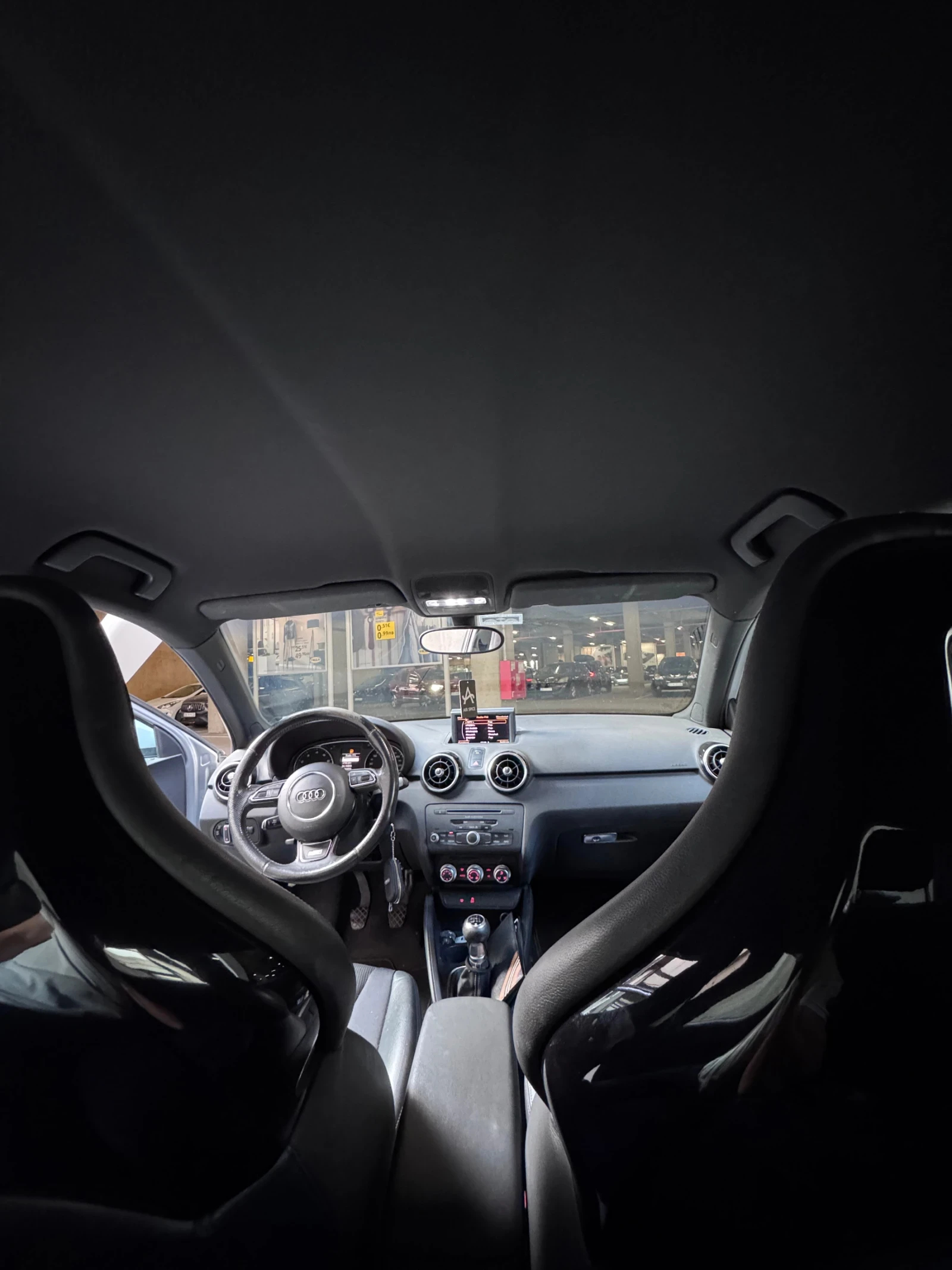 Audi A1 1.4 tfsi S-line, снимка 12 - Автомобили и джипове - 56144321