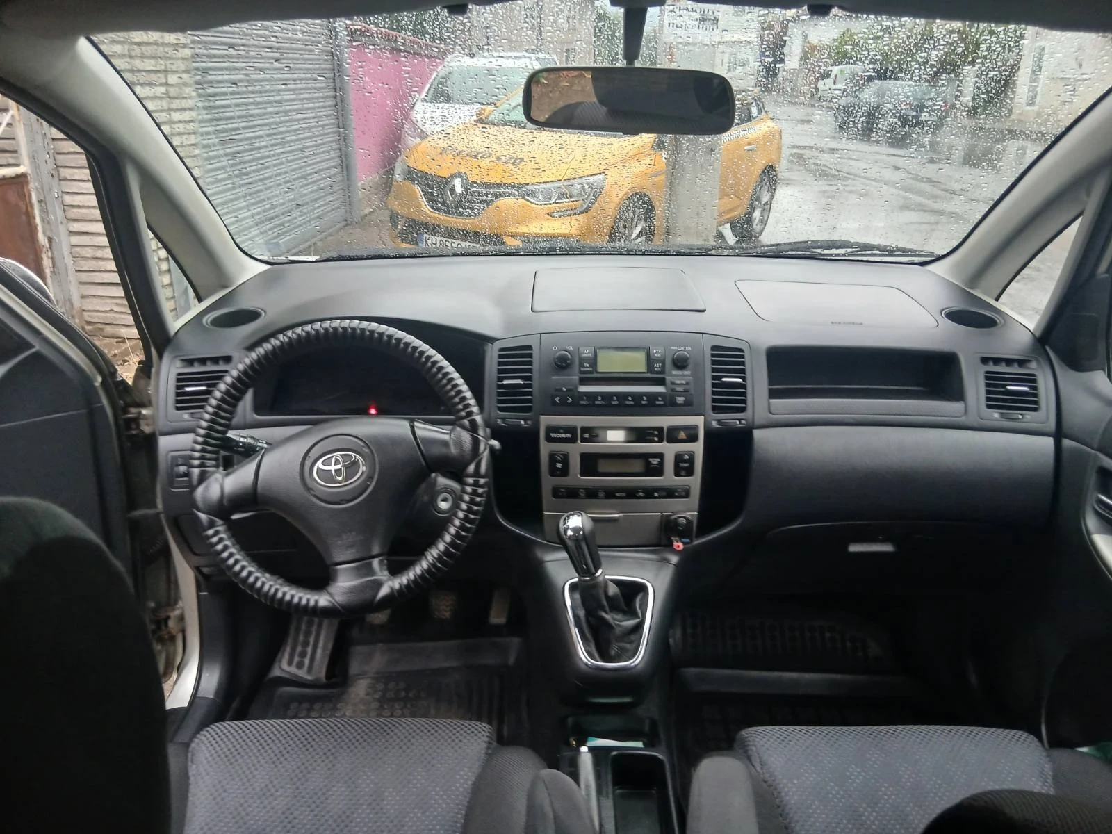 Toyota Corolla, снимка 6 - Автомобили и джипове - 56238906
