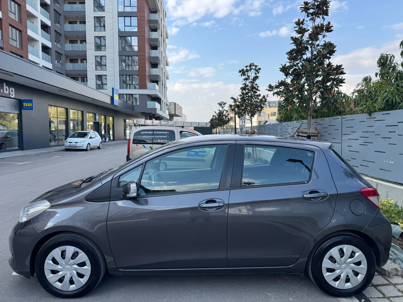 Toyota Yaris 1.4 D-4D* �������� �����* EURO 5 | Mobile.bg � ����������� 5