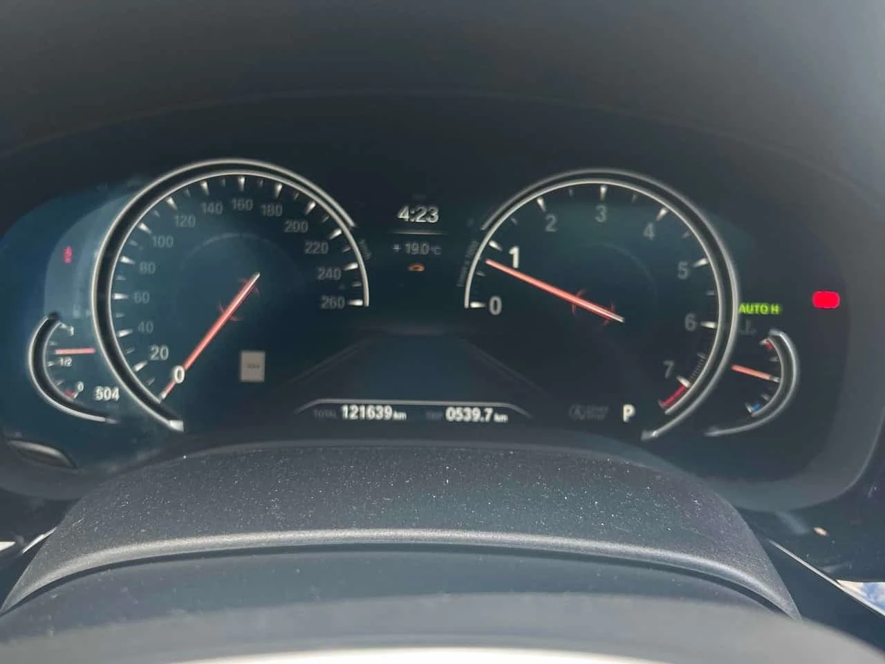 BMW 530 530i xDrive  CARFAX | Mobile.bg � ����������� 8