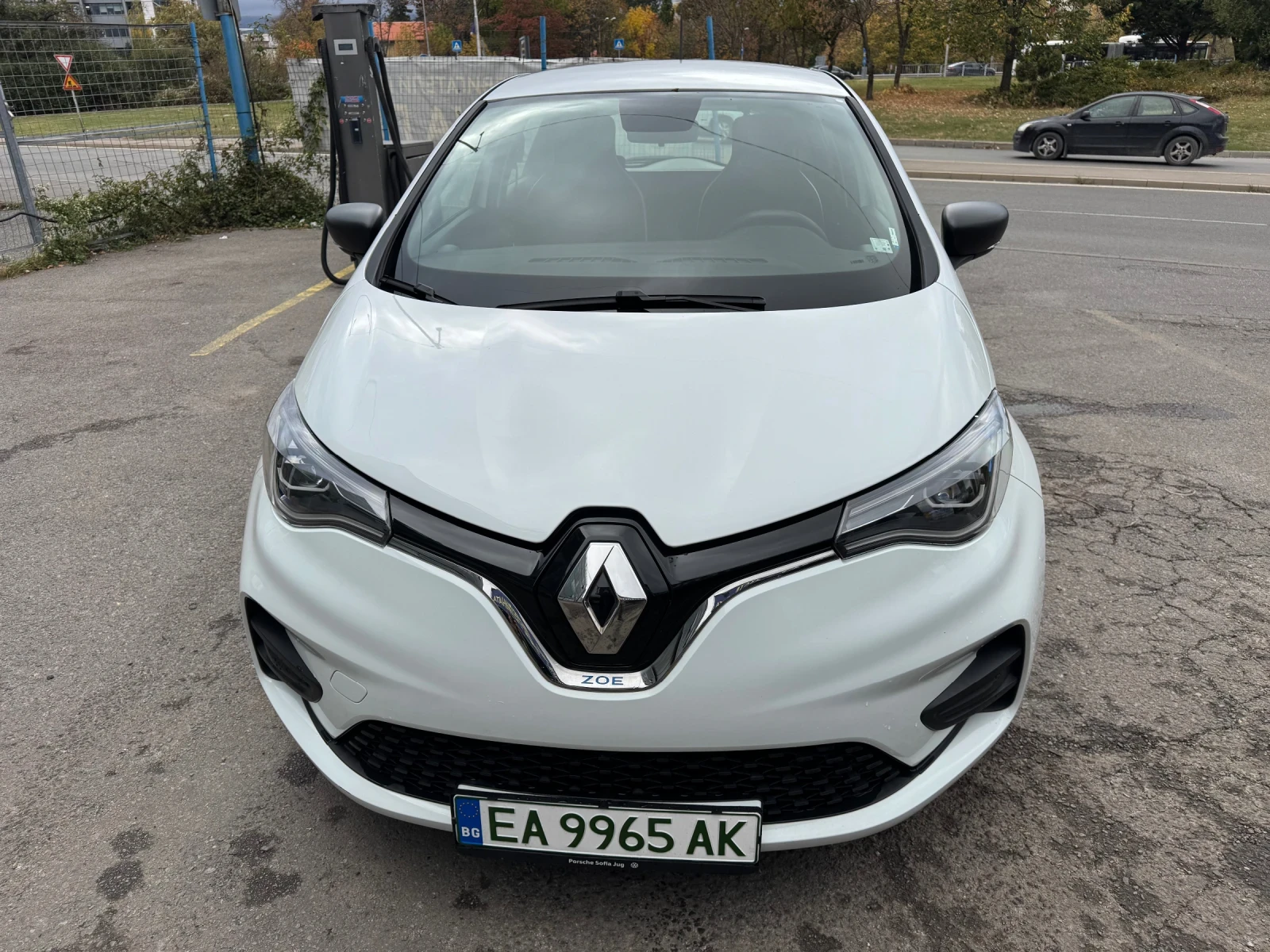 Renault Zoe 52kw, снимка 3 - Автомобили и джипове - 56712676