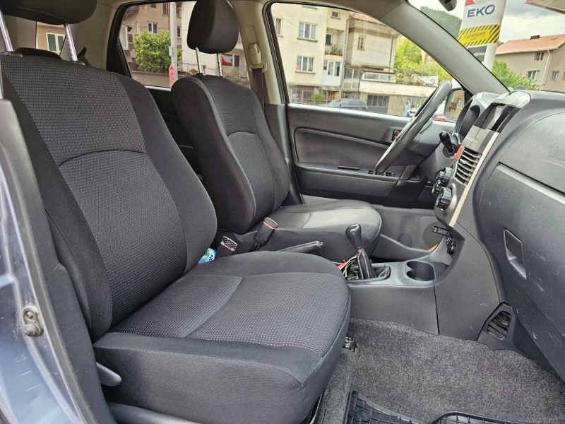 Daihatsu Terios 1.5 ГАЗ, снимка 10 - Автомобили и джипове - 47207786