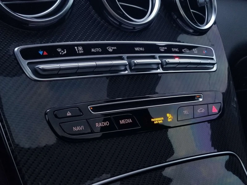 Mercedes-Benz GLC * AMG GLC43 * CARFAX * ЦЕНА ДО БГ, снимка 15 - Автомобили и джипове - 53176475