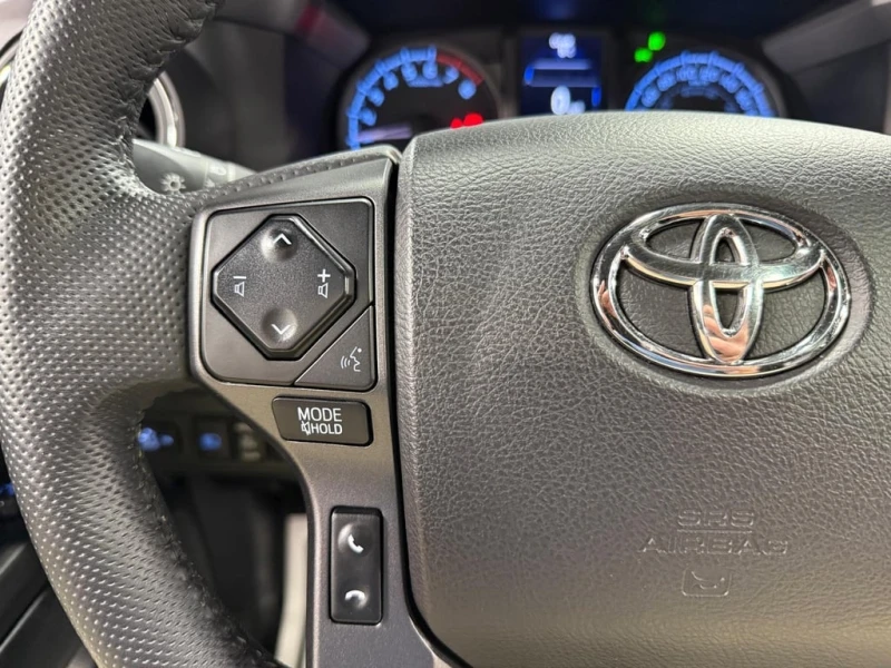 Toyota Tacoma * 4x4 Access Cab Auto * 360 * СЛЕДЕНЕ НА ЛЕНТИ* , снимка 15 - Автомобили и джипове - 53466589