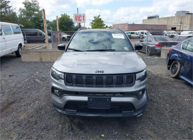 Jeep Compass, снимка 5 - Автомобили и джипове - 48224367