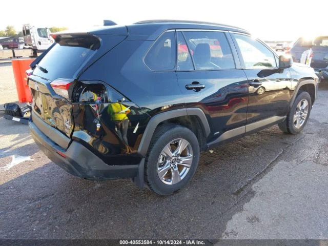 Toyota Rav4 HYBRID LE, снимка 4 - Автомобили и джипове - 48365080