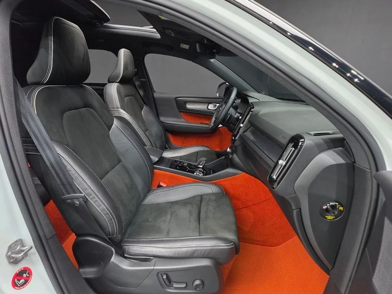 Volvo XC40 T4 R-Design| 190к.с.| ВКЛ.ТЕХНОТЕСТ, снимка 10 - Автомобили и джипове - 55222884