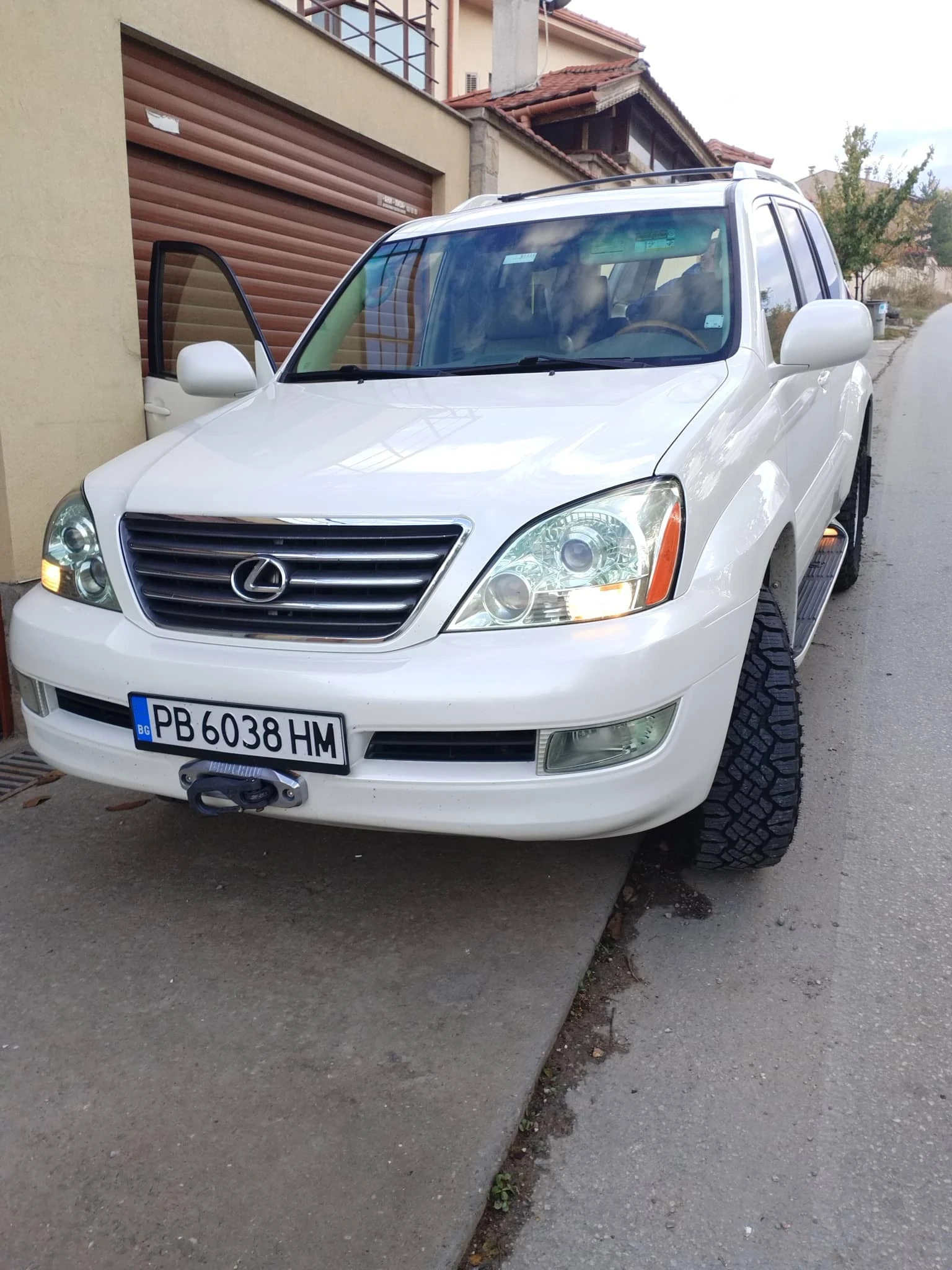 Toyota Land cruiser 4.7-V8 Benzin-GAZ - изображение 2