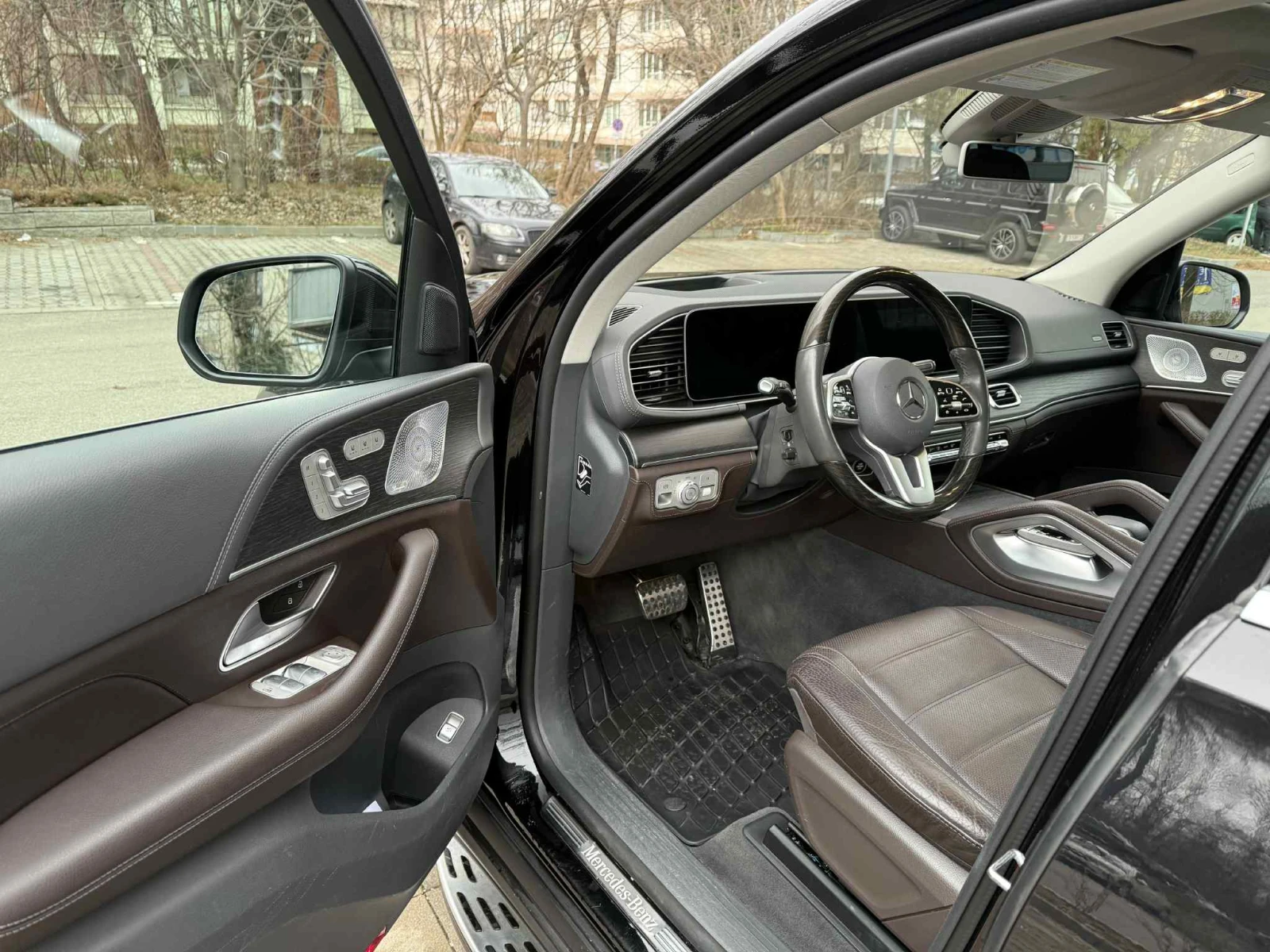 Mercedes-Benz GLS580 4MATIC | AMG | Burmester | 100k km | 9G-Tronic - изображение 9