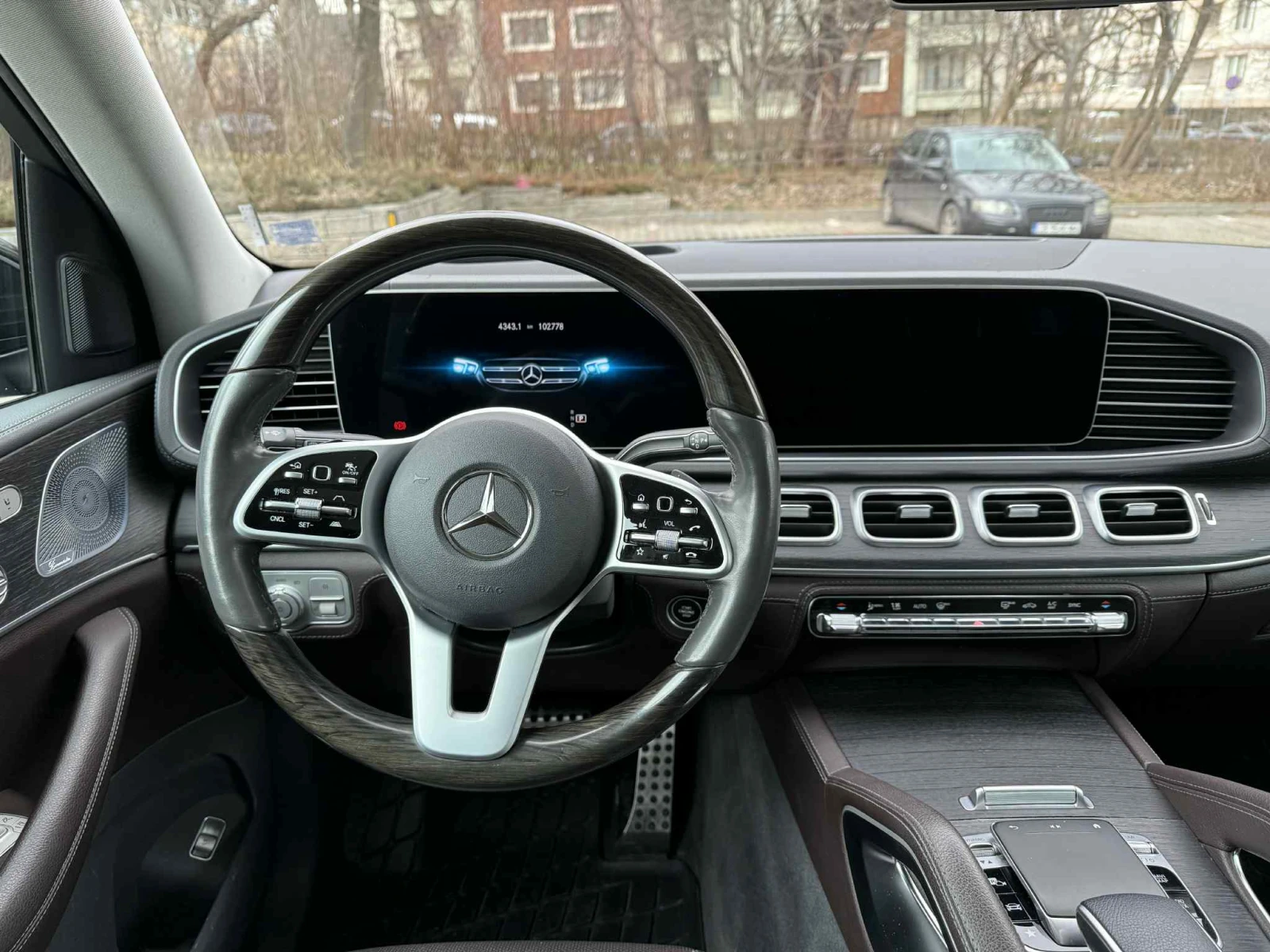Mercedes-Benz GLS580 4MATIC | AMG | Burmester | 100k km | 9G-Tronic - изображение 7