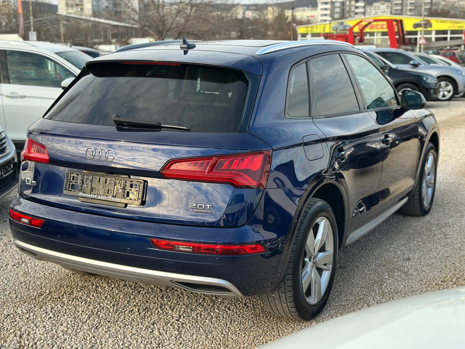Audi Q5 Premium, 2.0T Quattro - изображение 4