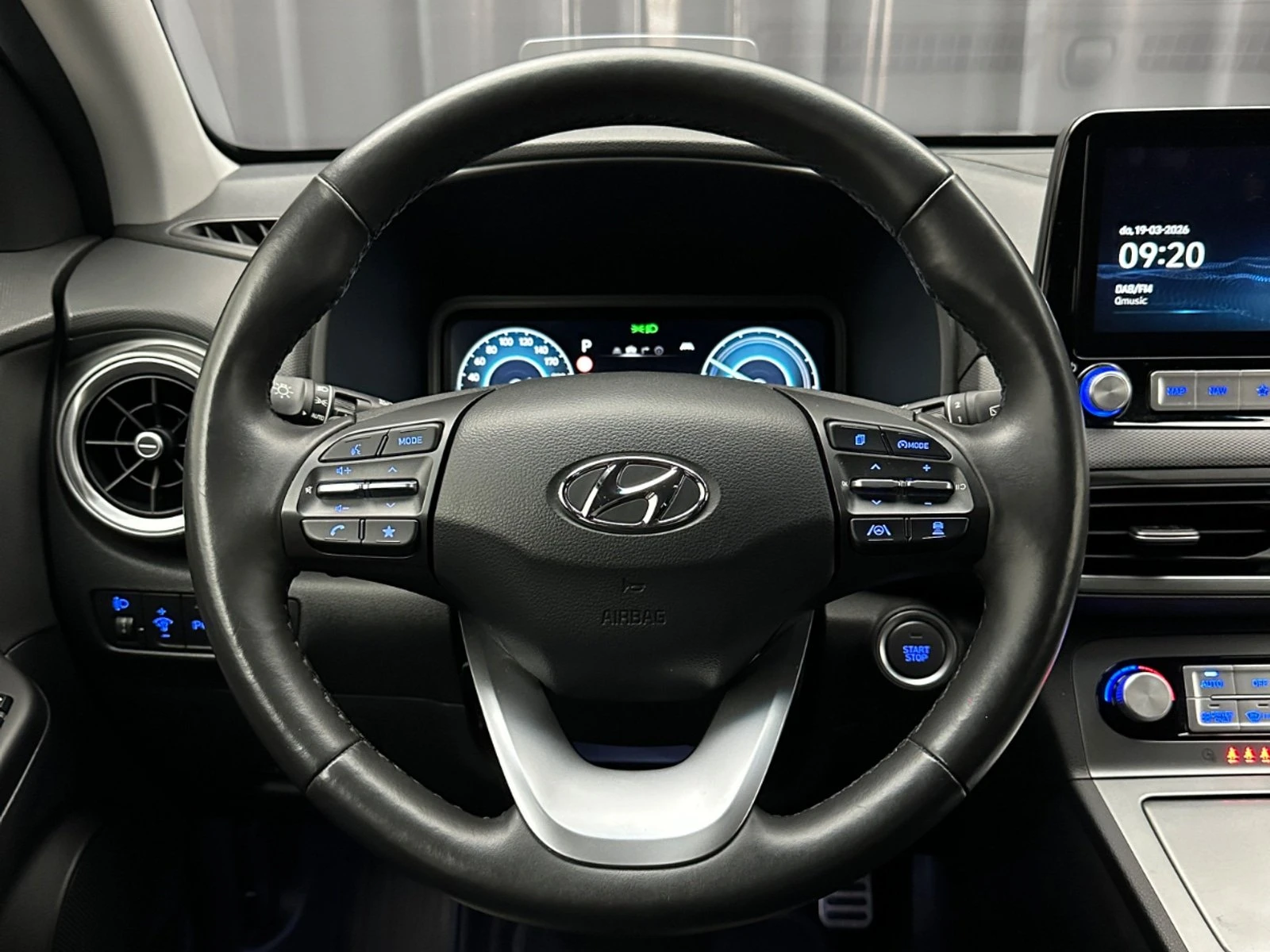 Hyundai Kona, снимка 7 - Автомобили и джипове - 53959607