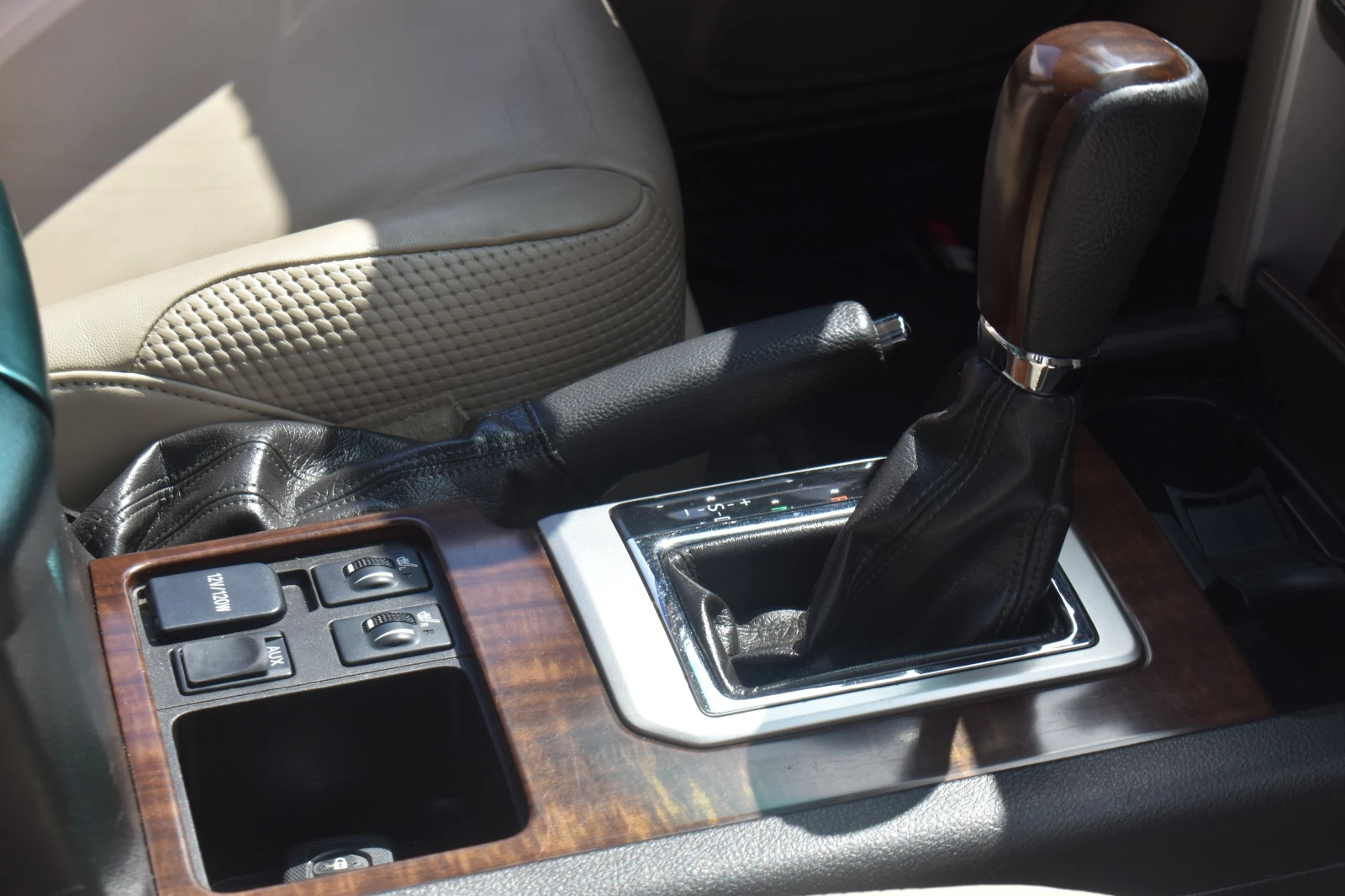 Toyota Land cruiser 150* 6+ 1места* 60Years-ANNyversary* FULL-MAX, снимка 13 - Автомобили и джипове - 54166760