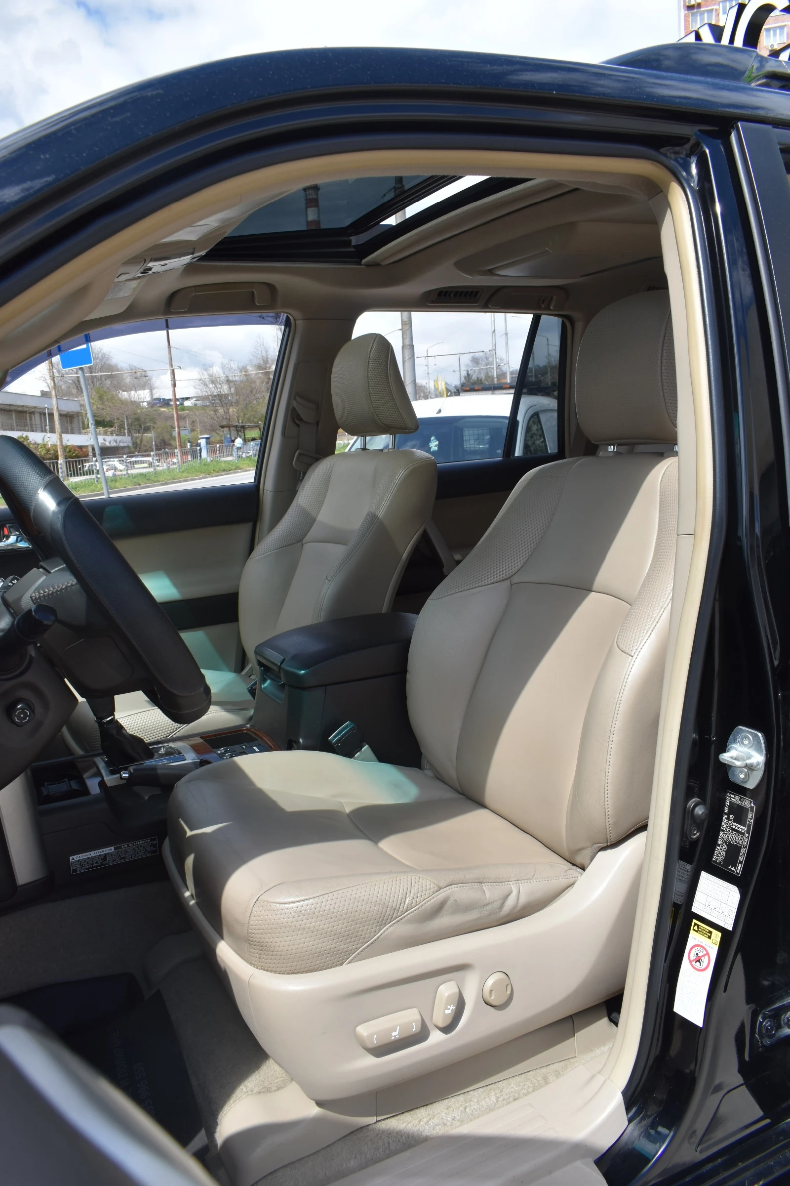 Toyota Land cruiser 150* 6+ 1места* 60Years-ANNyversary* FULL-MAX, снимка 9 - Автомобили и джипове - 54166760