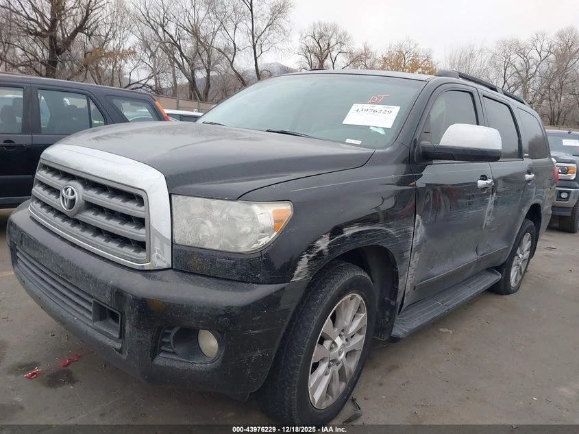 Toyota Sequoia PLATINUM * 5.7 * CARFAX * , снимка 3 - Автомобили и джипове - 54260558