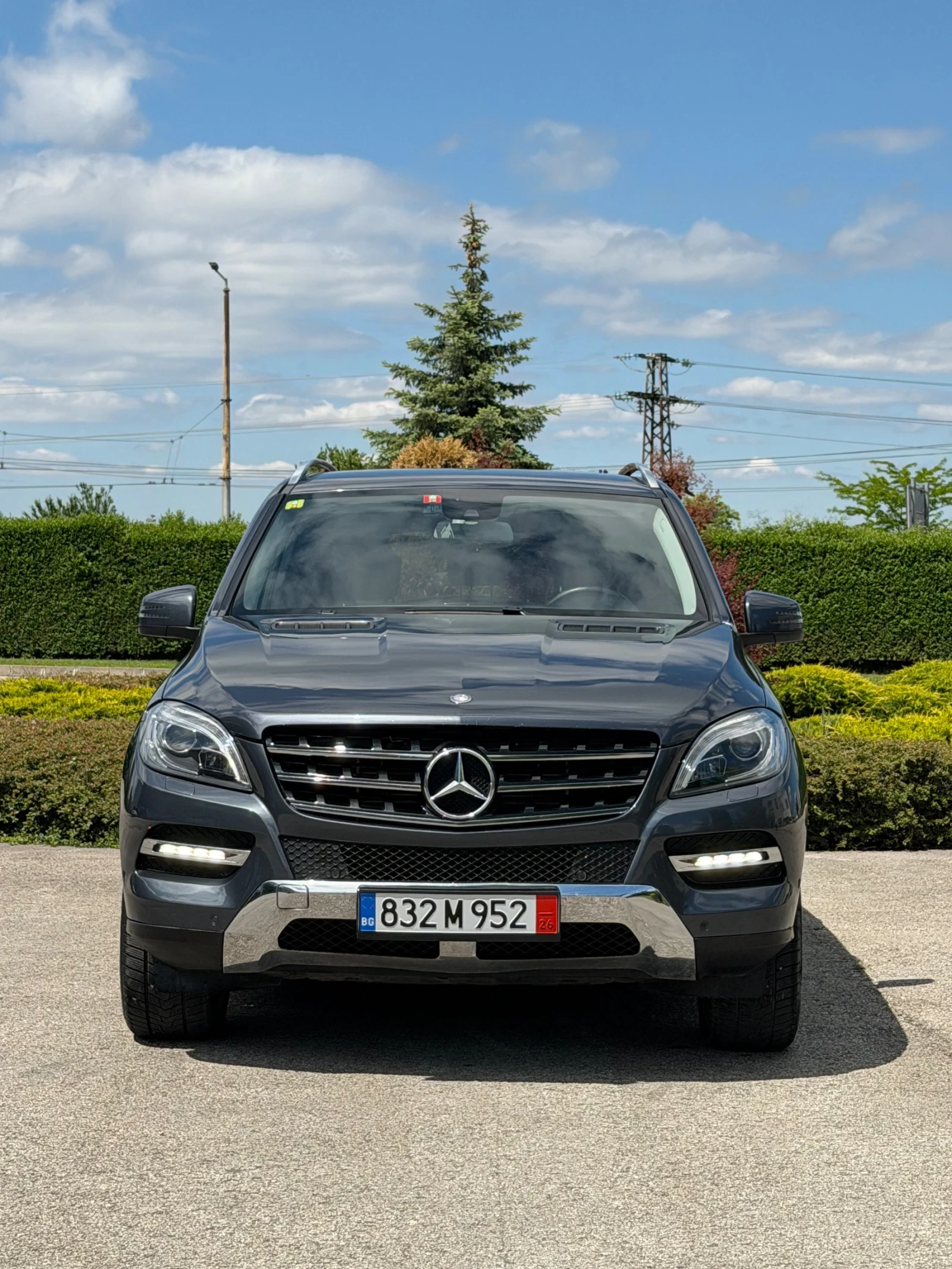 Mercedes-Benz ML 350 4-MATIC AIR-MATIC AMG/SPECIAL EDITION, снимка 2 - Автомобили и джипове - 54597984