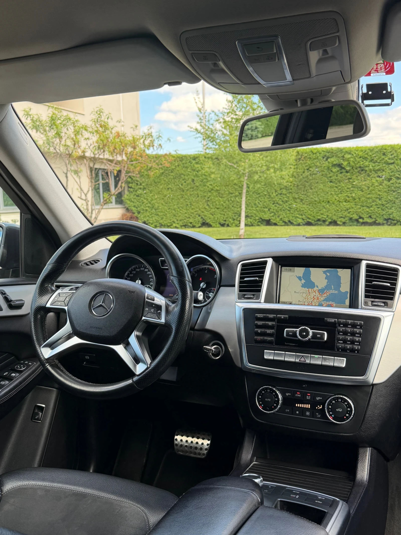 Mercedes-Benz ML 350 4-MATIC AIR-MATIC AMG/SPECIAL EDITION, снимка 11 - Автомобили и джипове - 54597984
