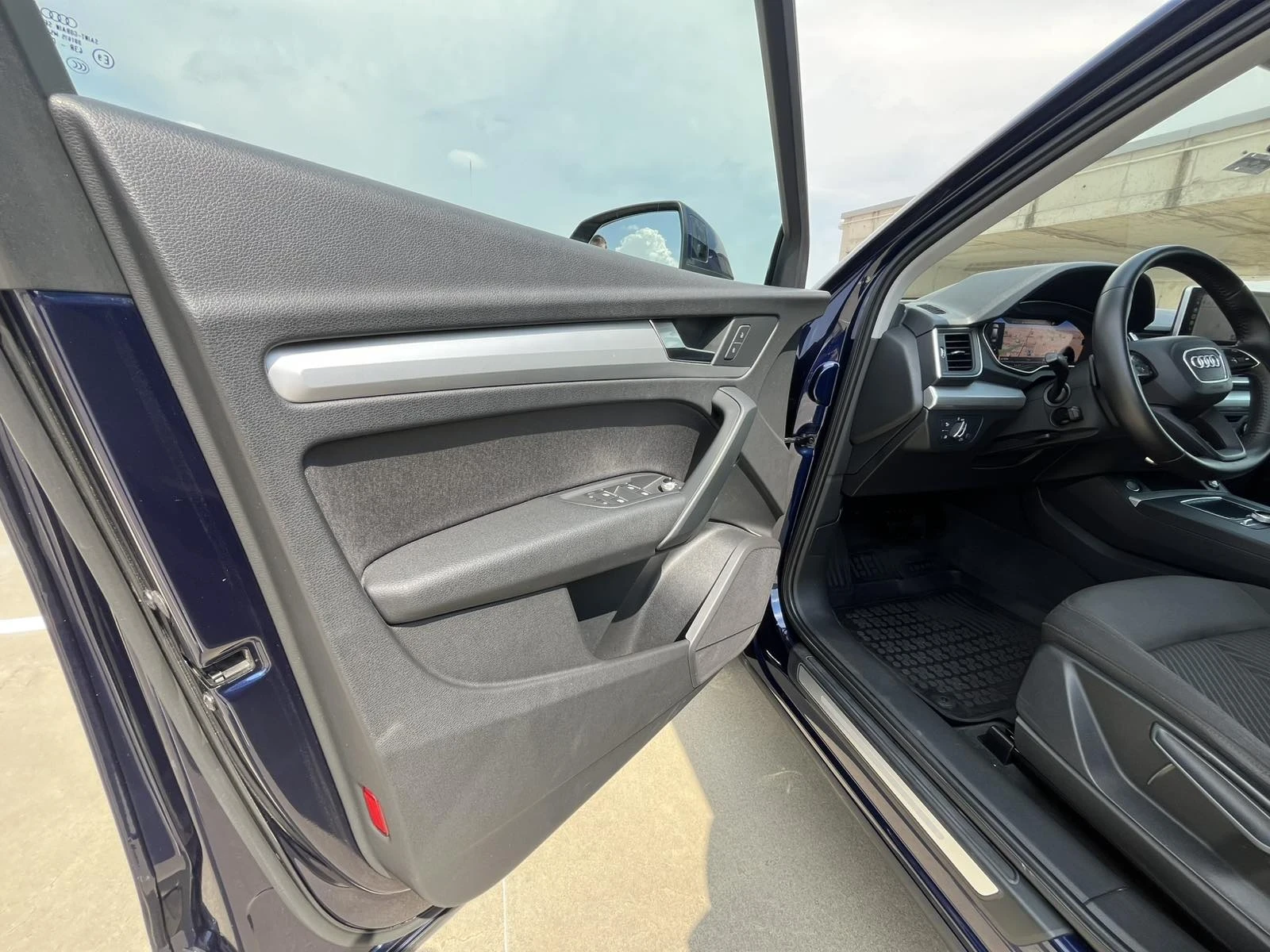 Audi Q5 БГ 96 000 КМ, снимка 2 - Автомобили и джипове - 55691125