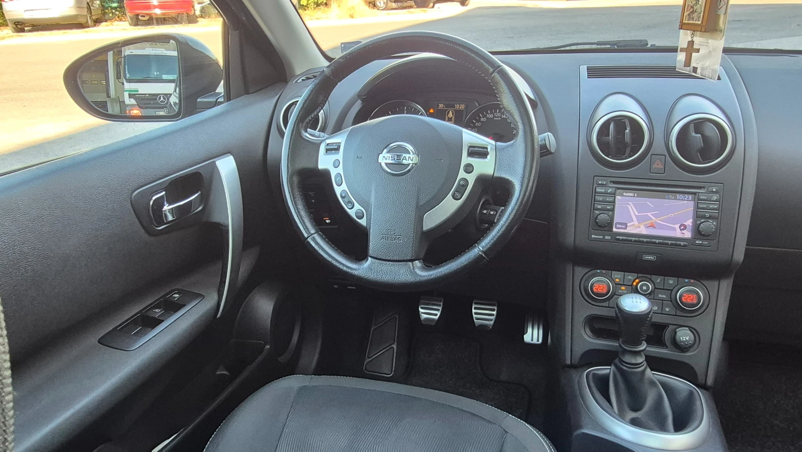 Nissan Qashqai  1.6dci 131kc FACELIFT NAVI KAMERA 360 PANORAMA | Mobile.bg � ����������� 15