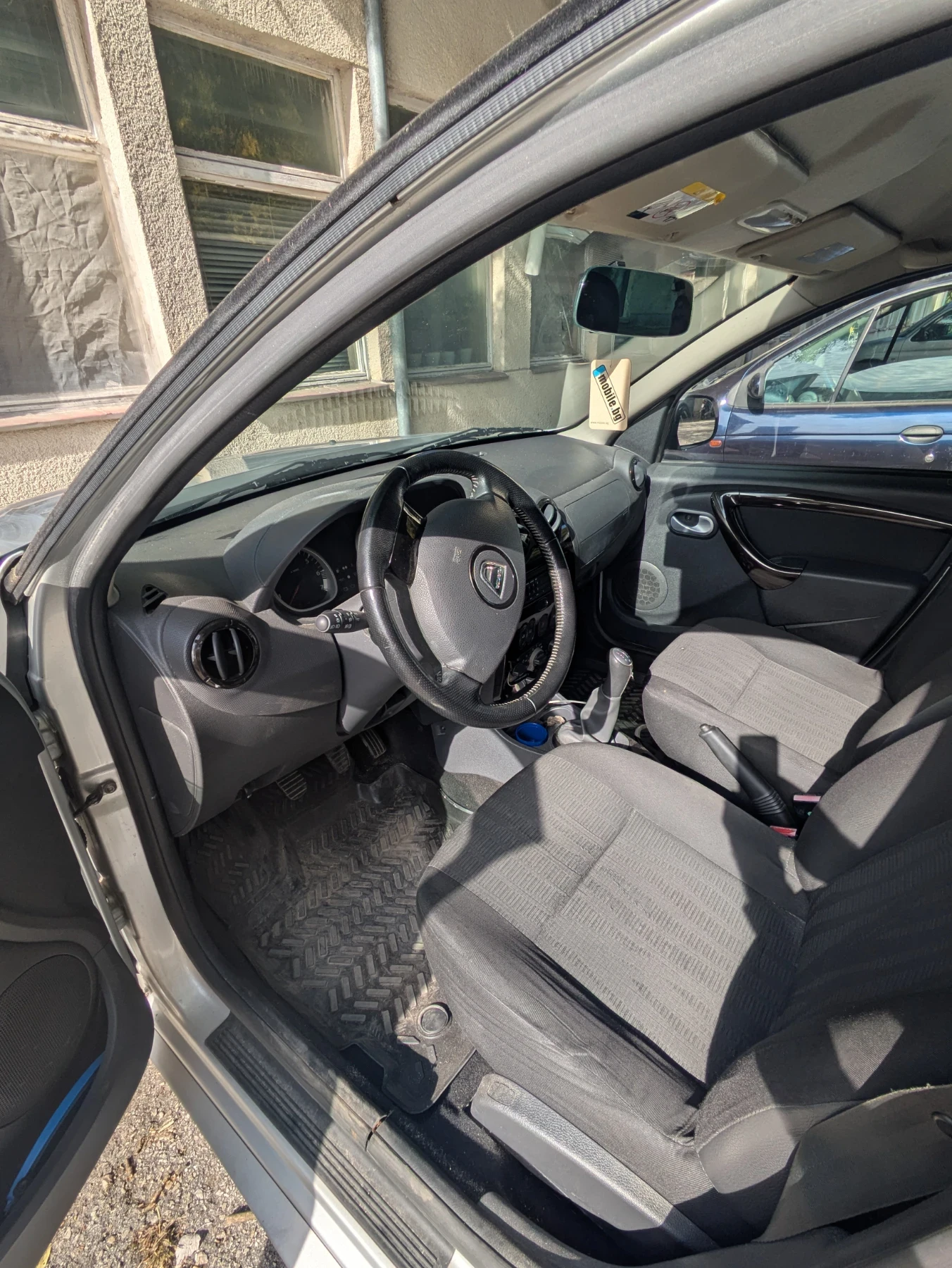 Dacia Duster, снимка 5 - Автомобили и джипове - 56438492