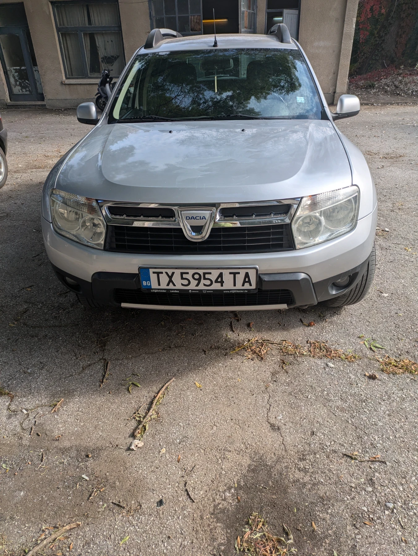 Dacia Duster, снимка 3 - Автомобили и джипове - 56438492