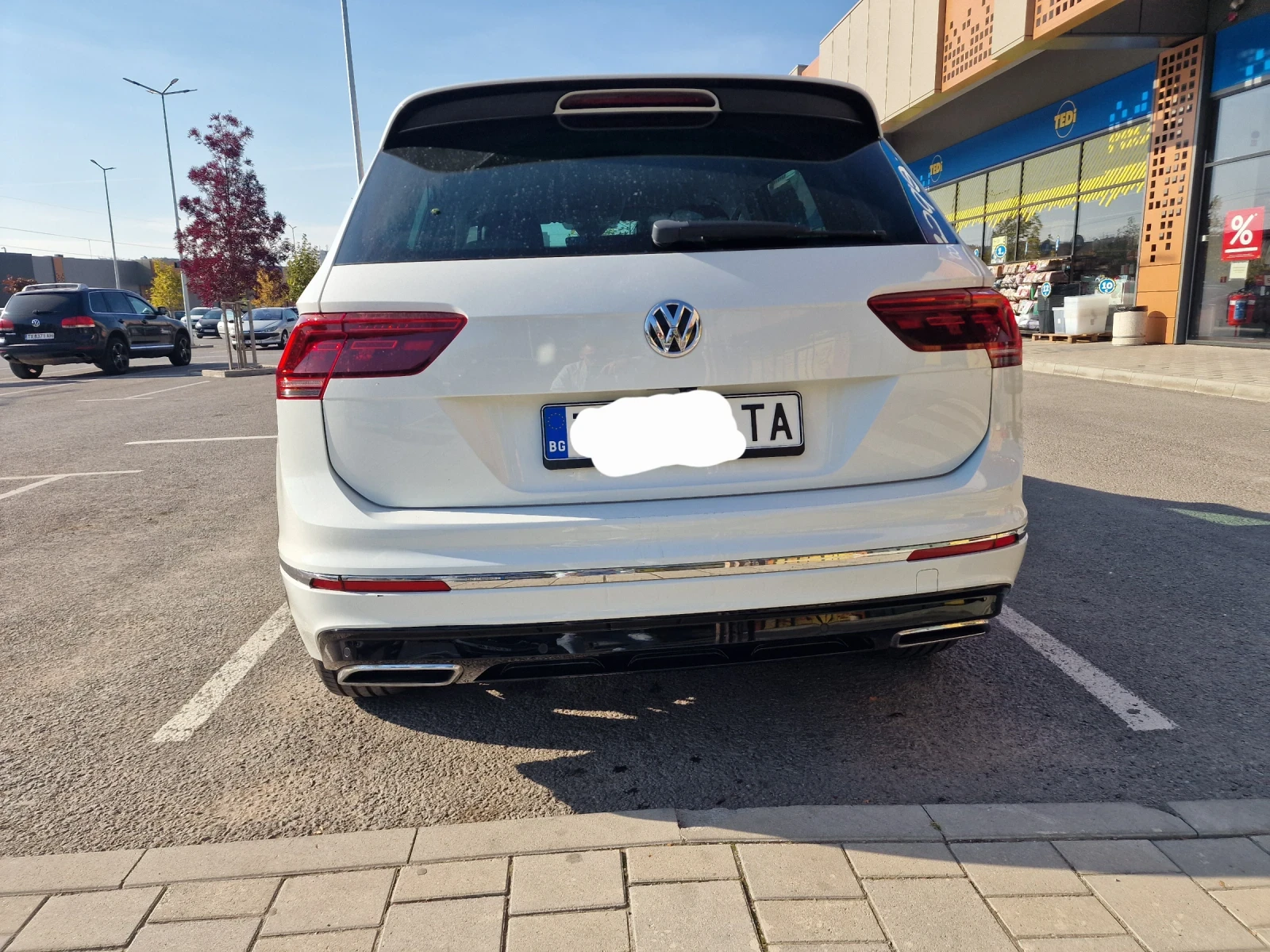 VW Tiguan, снимка 2 - Автомобили и джипове - 56456028