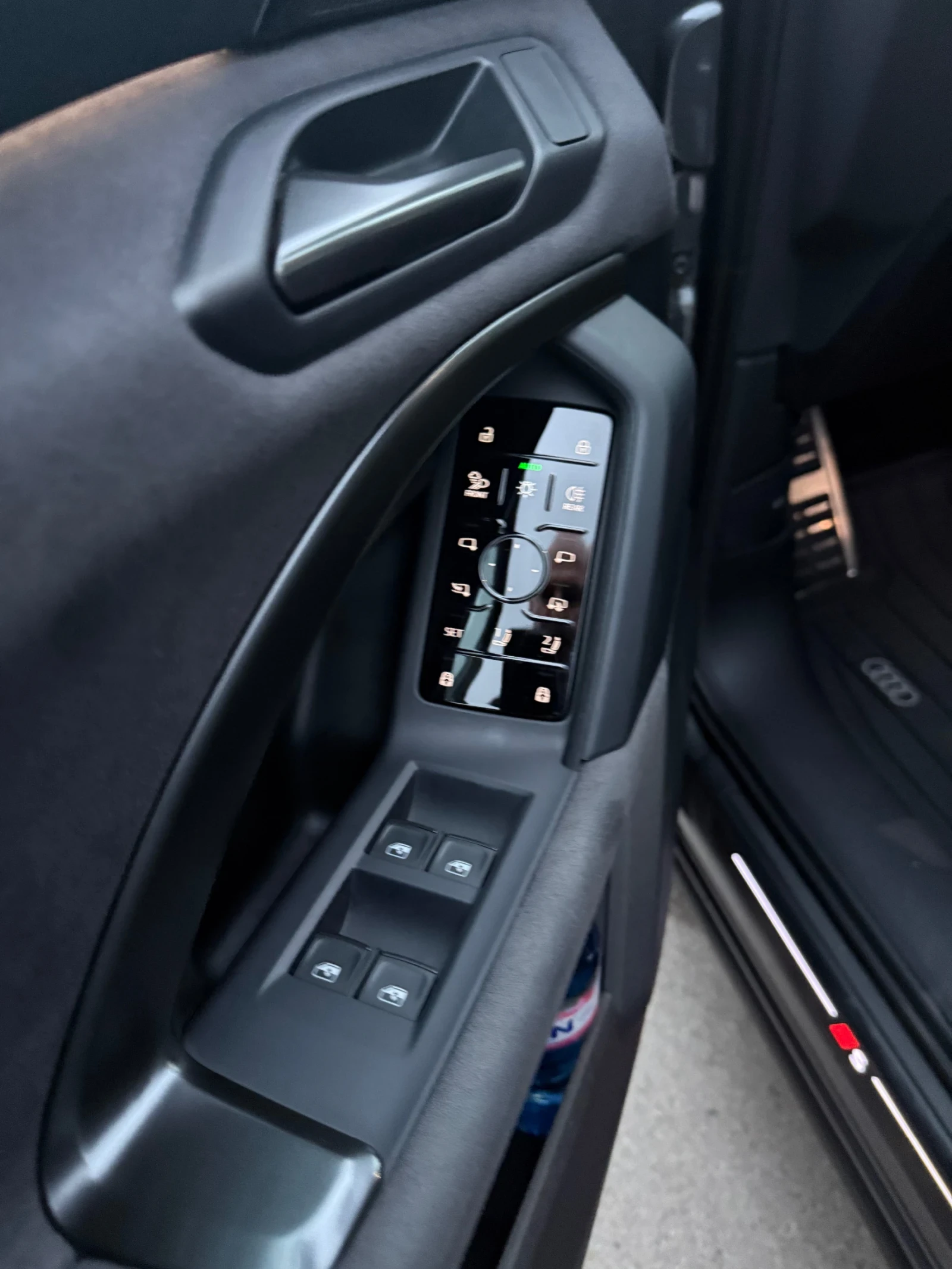 Audi Q5, снимка 11 - Автомобили и джипове - 56714758