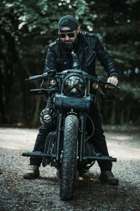 Harley-Davidson Sportster Custom 48 | Mobile.bg    12
