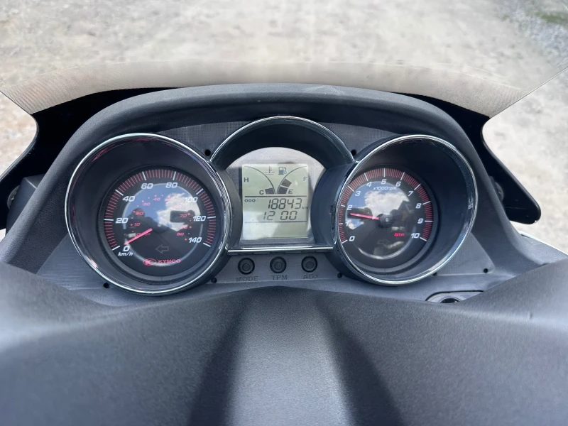 Kymco Downtown 125i X-TOWN, снимка 11 - Мотоциклети и мототехника - 50022195