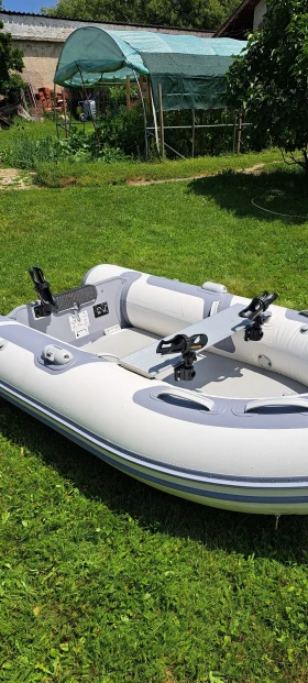 Обява за продажба на Надуваема лодка Zodiac Zodiac Cadet Aero 230 ~2 000 лв. - изображение 1