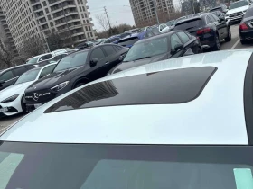 Hyundai Elantra * Ultimate * CARFAX * ПРЕДСТАВИТЕЛСТВО * ПАНОРАМА , снимка 17