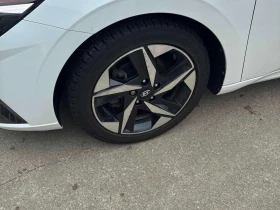 Hyundai Elantra * Ultimate * CARFAX * ПРЕДСТАВИТЕЛСТВО * ПАНОРАМА , снимка 7