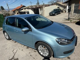 VW Golf Обслужен, подгрев, Нави, парктроник , снимка 2