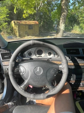 Mercedes-Benz E 220, снимка 5