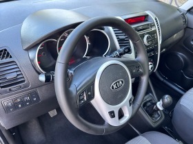 Kia Venga 1.4i/EURO 5/PANORAMA/ОТЛИЧНА , снимка 10