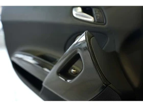 Audi R8 * CARBON PKG/V8/ AUTOMATIC * CARFAX * ЦЕНА ДО БГ, снимка 14