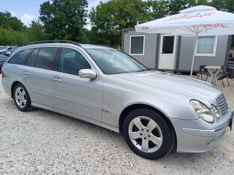 Mercedes-Benz E 220 2.2cdi * Avtom* NAVI* UNIKAT* , снимка 12 - Автомобили и джипове - 35204780