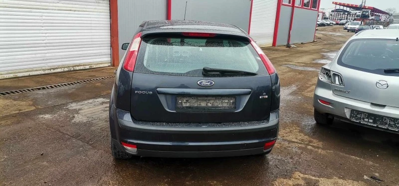 Ford Focus 2.0, снимка 5 - Автомобили и джипове - 44554046