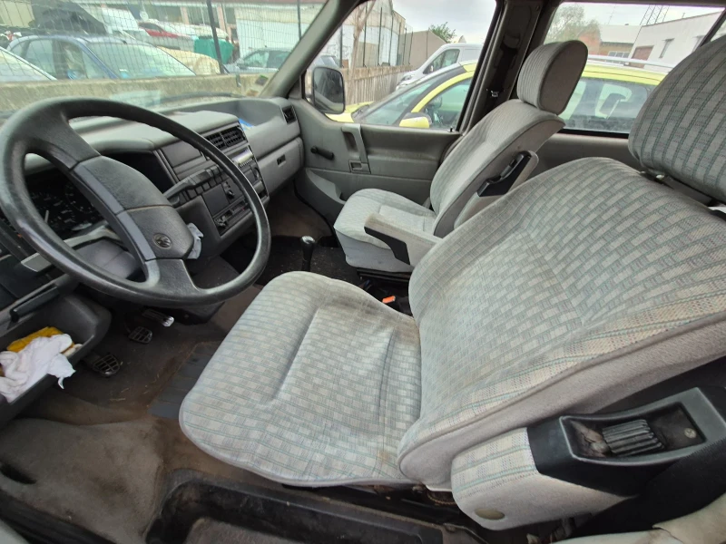 VW Multivan WESTFALIA, снимка 11 - Автомобили и джипове - 47251800