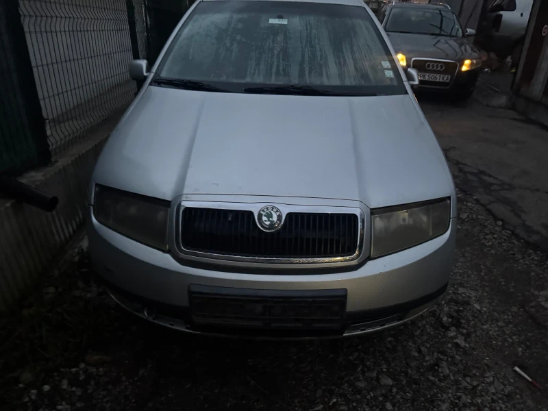 Skoda Fabia 1.4 16v, снимка 2 - Автомобили и джипове - 48417775