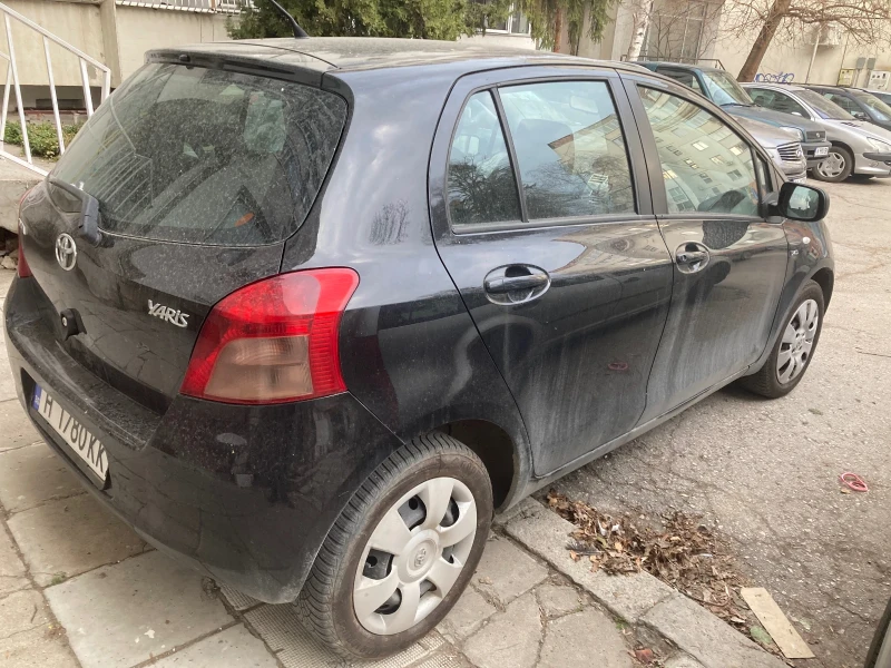 Toyota Yaris, снимка 5 - Автомобили и джипове - 52621269