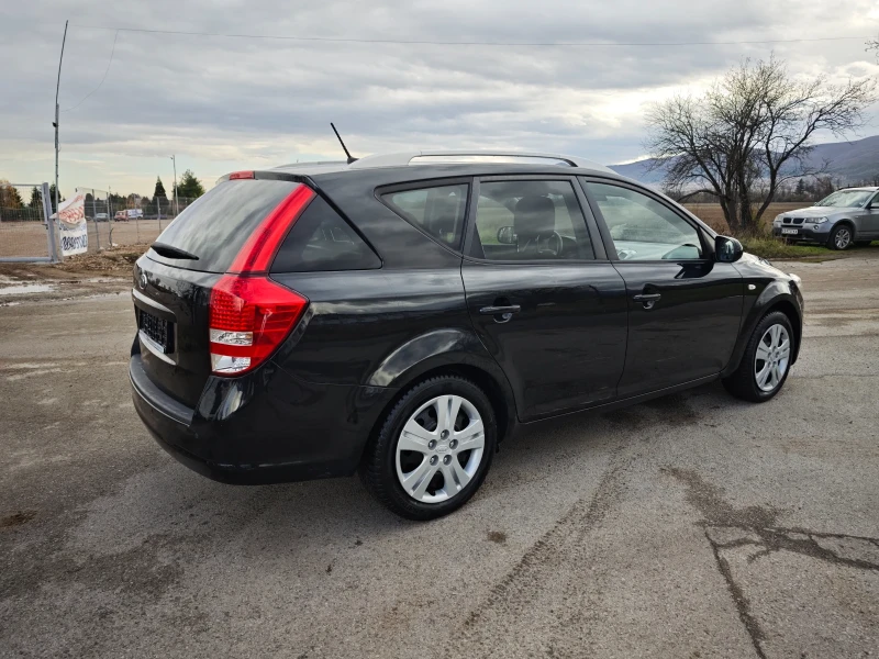 Kia Ceed 1.4i/16V, снимка 6 - Автомобили и джипове - 52488823