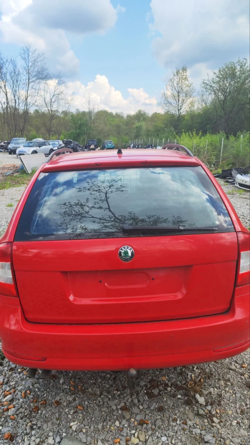 Skoda Octavia - 300 лв. - 22152114 | Car24.bg