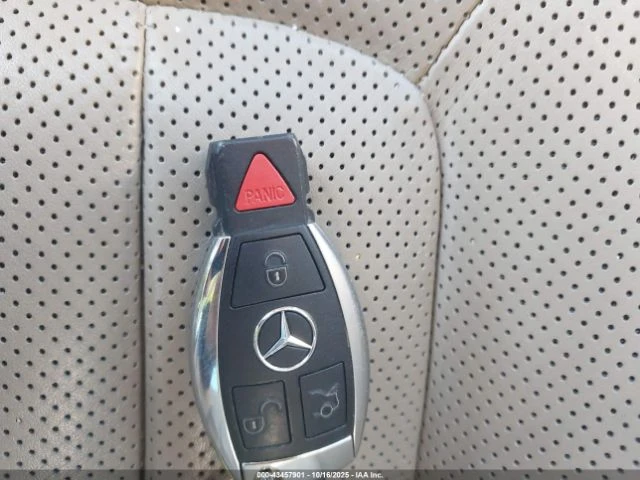 Mercedes-Benz CLS 550 * ТОП* ПОДГРЕВ* ОБДУХВАНЕ* КАМЕРА* KEYLESS* SOFT*  - изображение 10