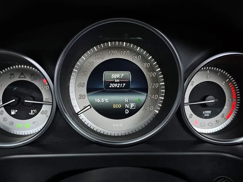 Mercedes-Benz E 220 | Mobile.bg � ����������� 8