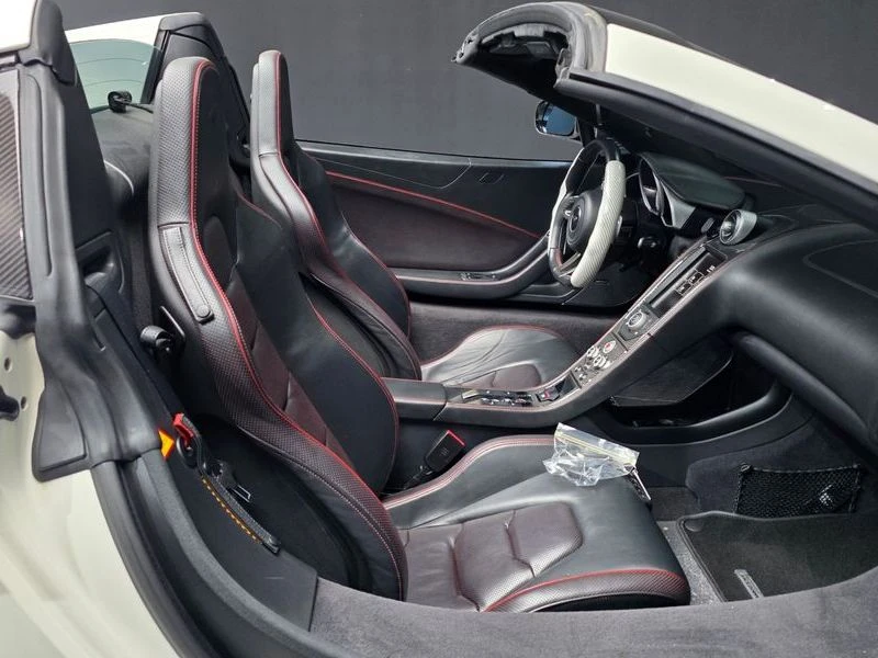 McLaren 650S 3.8 Spider| 641к.с.| ВКЛ.ТЕХНОТЕСТ, снимка 11 - Автомобили и джипове - 55135220