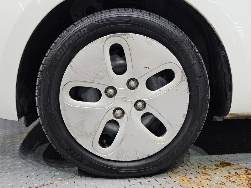 Kia Ray 1.0 Automatic КРАЙНА ЦЕНА: 10346 EUR !!!РЕАЛНА КРА, снимка 5 - Автомобили и джипове - 55968359